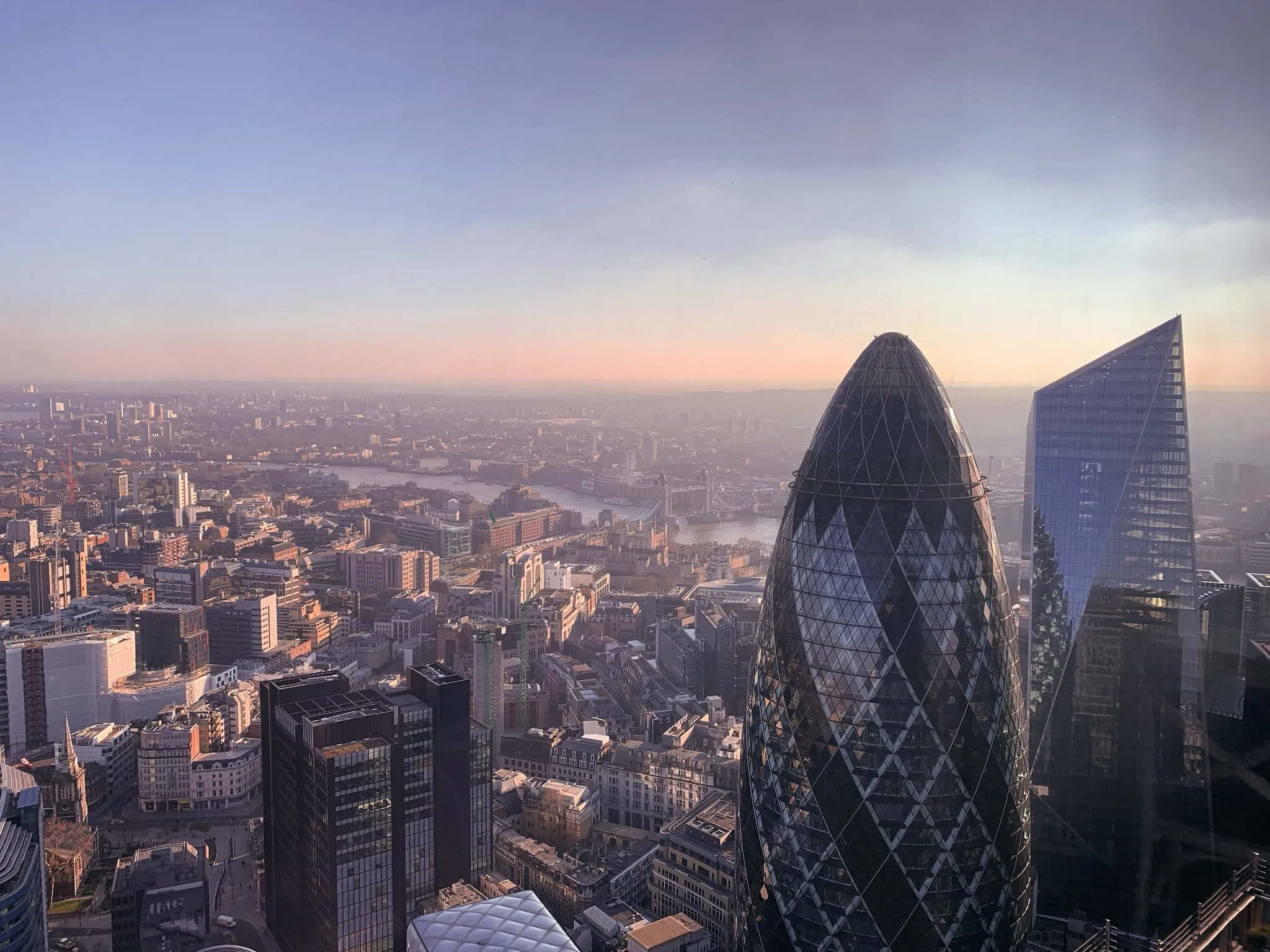 An image of london city skyline